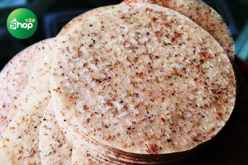 Bánh tráng dừa - Đặc sản Quảng Ngãi rất thích hợp làm quà dịp tết